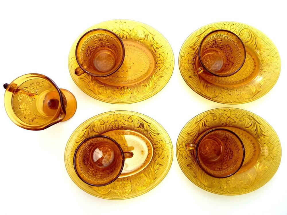 Vintage 1970s Indiana Glass Amber Hobnail Deviled Egg Dish Easter Hostess Tray
